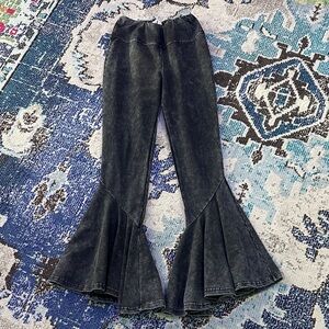 Earthbound Trading Co Faded Black Super Flare Leggings Sz S